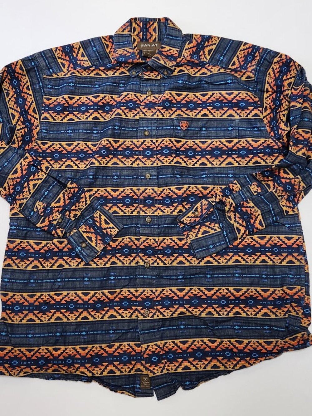 Ariat Denim Shirt Large Men's Southwestern Aztec Button Down Long Sleeve Blue